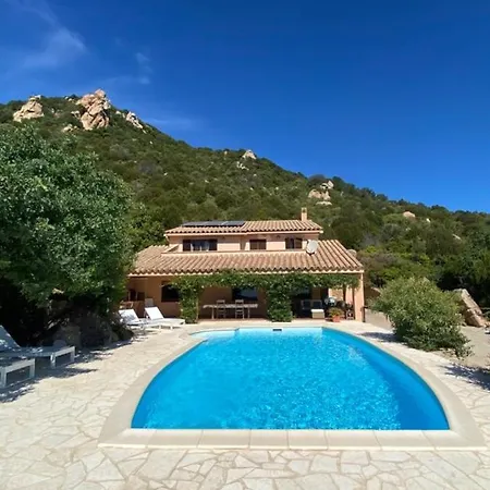 Apartment Bellavista Con Piscina Privata, Vista Mare Vicino A