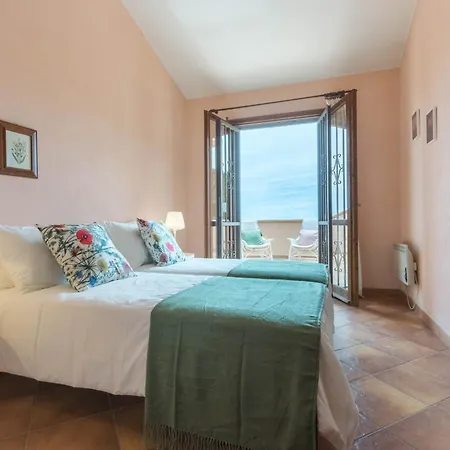 Bellavista Con Piscina Privata, Vista Mare Vicino A Appartamento