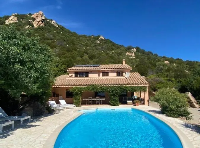 Apartment Bellavista Con Piscina Privata, Vista Mare Vicino A