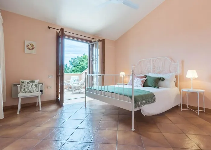 Bellavista Con Piscina Privata, Vista Mare Vicino A Apartman Villasimius